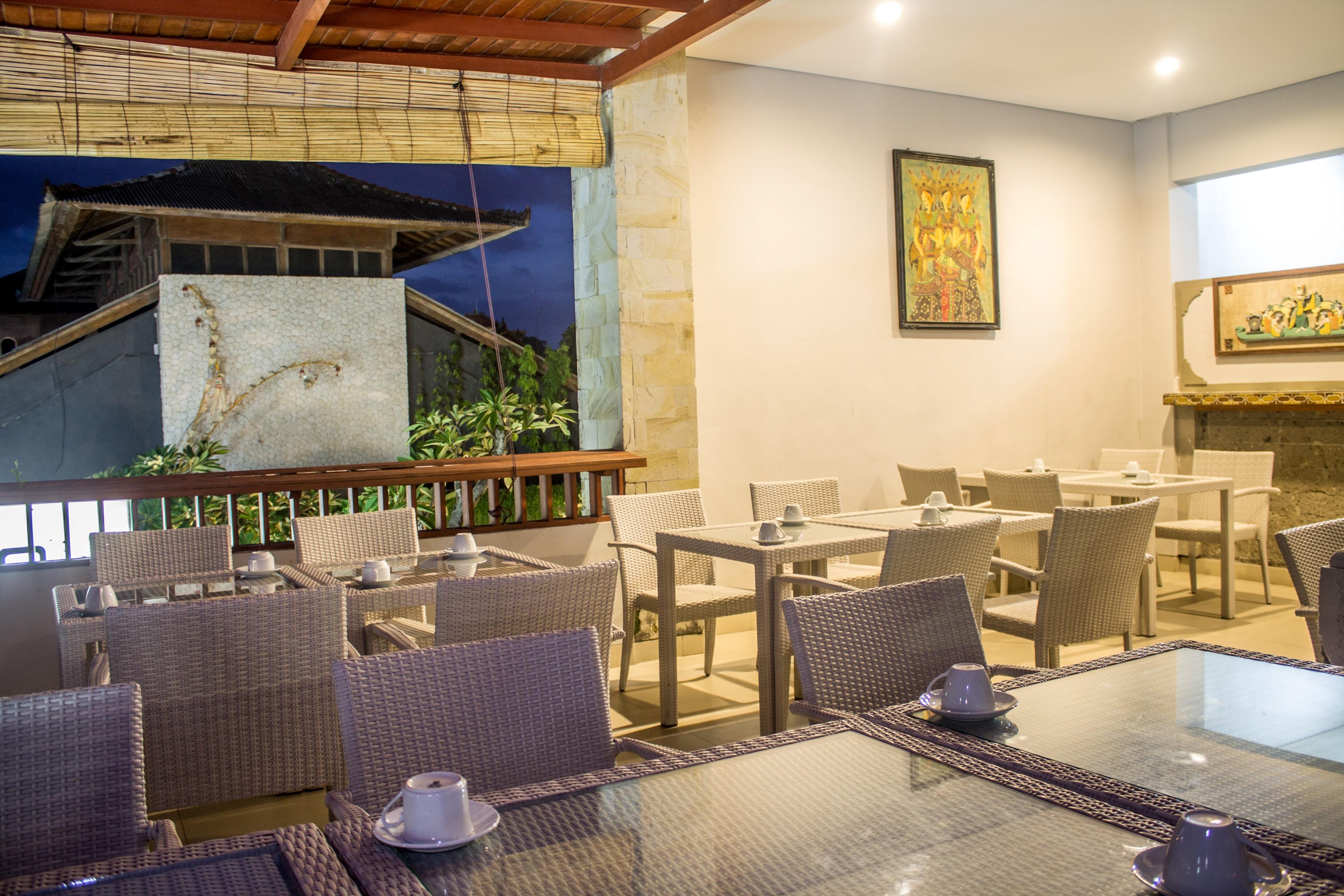 Transera Kamini Legian Hotel Luaran gambar