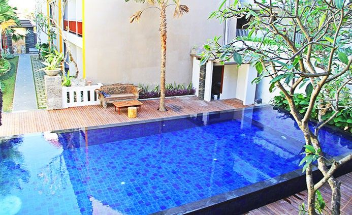 Transera Kamini Legian Hotel Luaran gambar