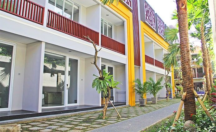 Transera Kamini Legian Hotel Luaran gambar
