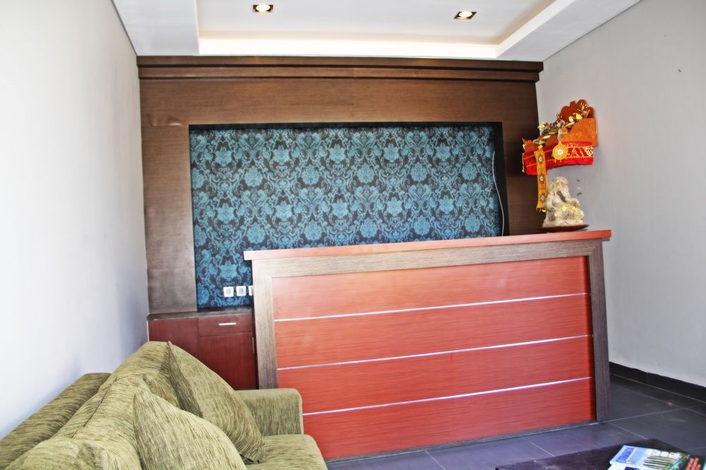 Transera Kamini Legian Hotel Luaran gambar