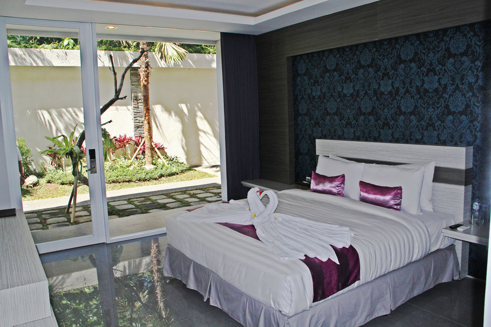 Transera Kamini Legian Hotel Luaran gambar